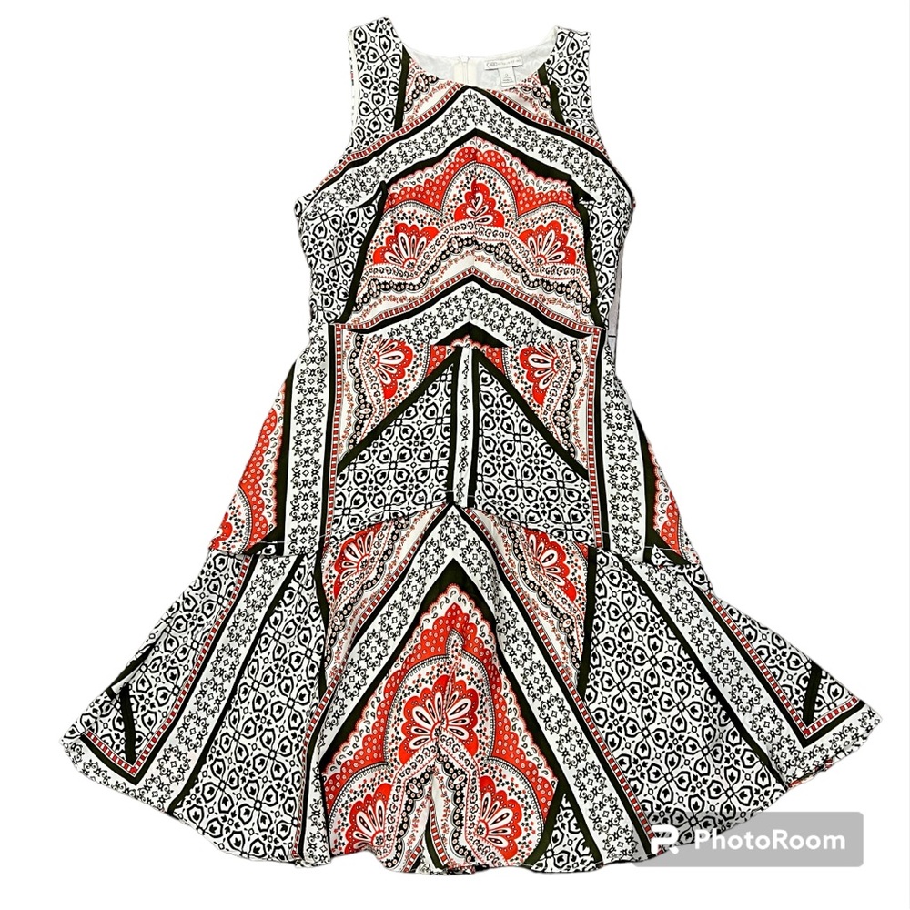 Cato Fit & Flare Sleeveless Silky Beige Red Orange Green Dress Size 2